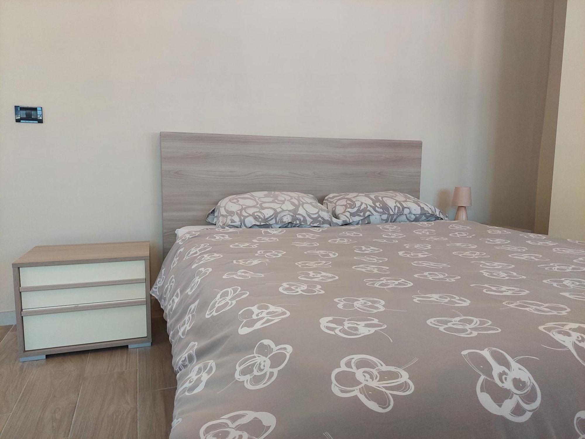 Novi Outlet Apartment Novi Ligure Exterior foto